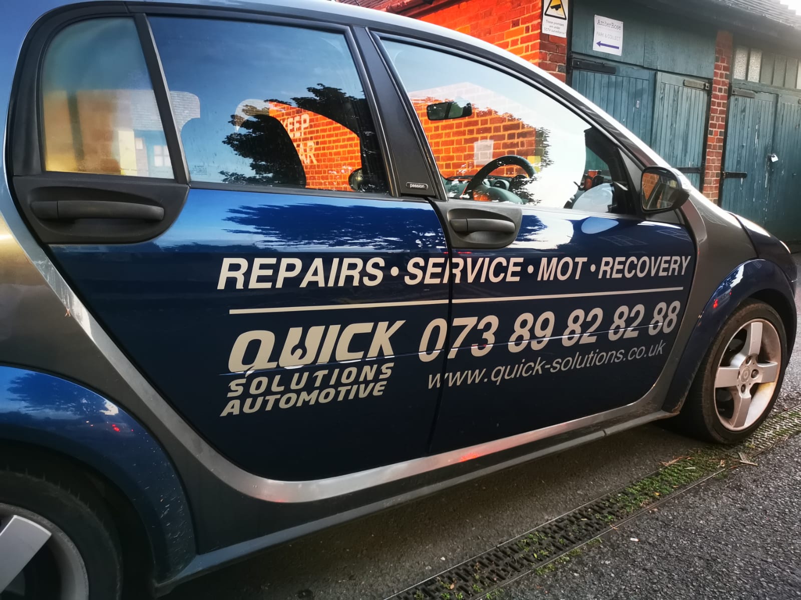 Quick Solutions Automotive Mini Car Signage Quick Solutions Automotive Mini Car Signage